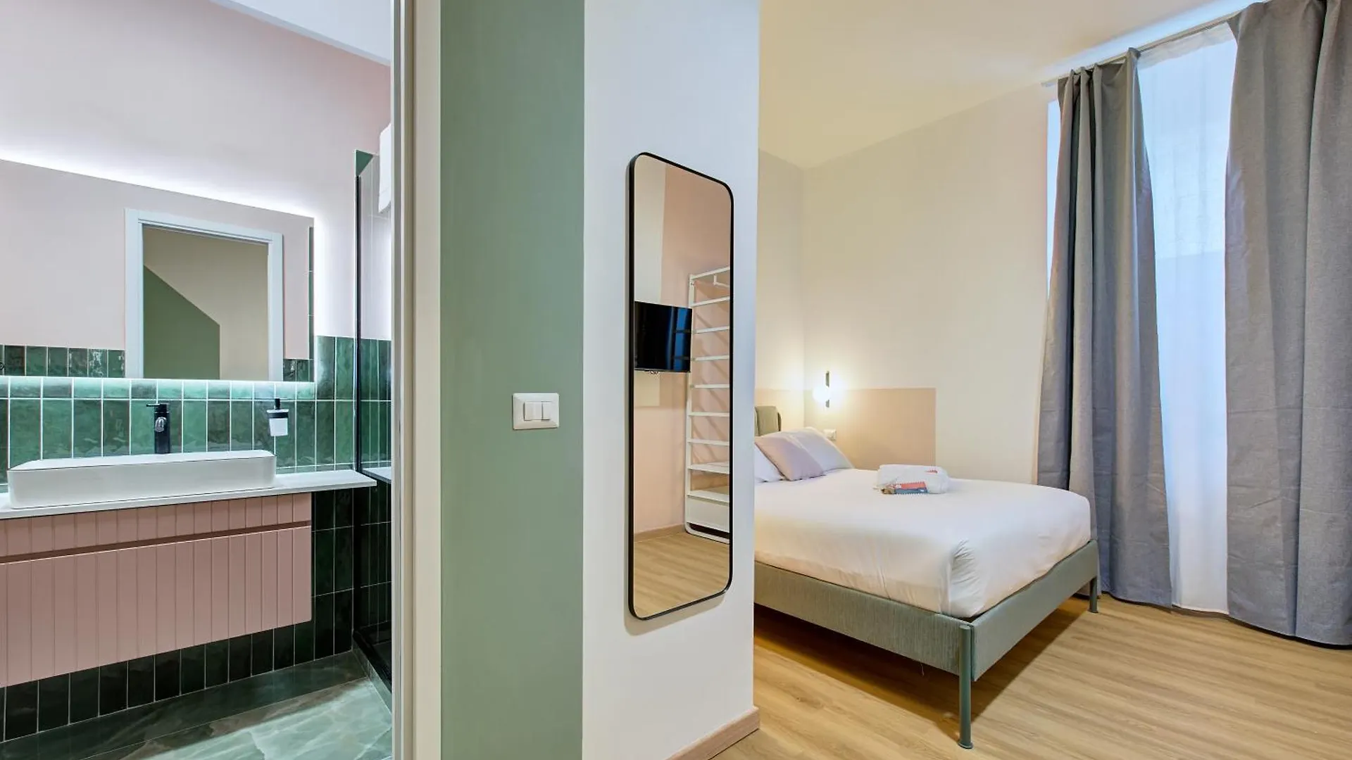 Vatican Lante Suite Rome