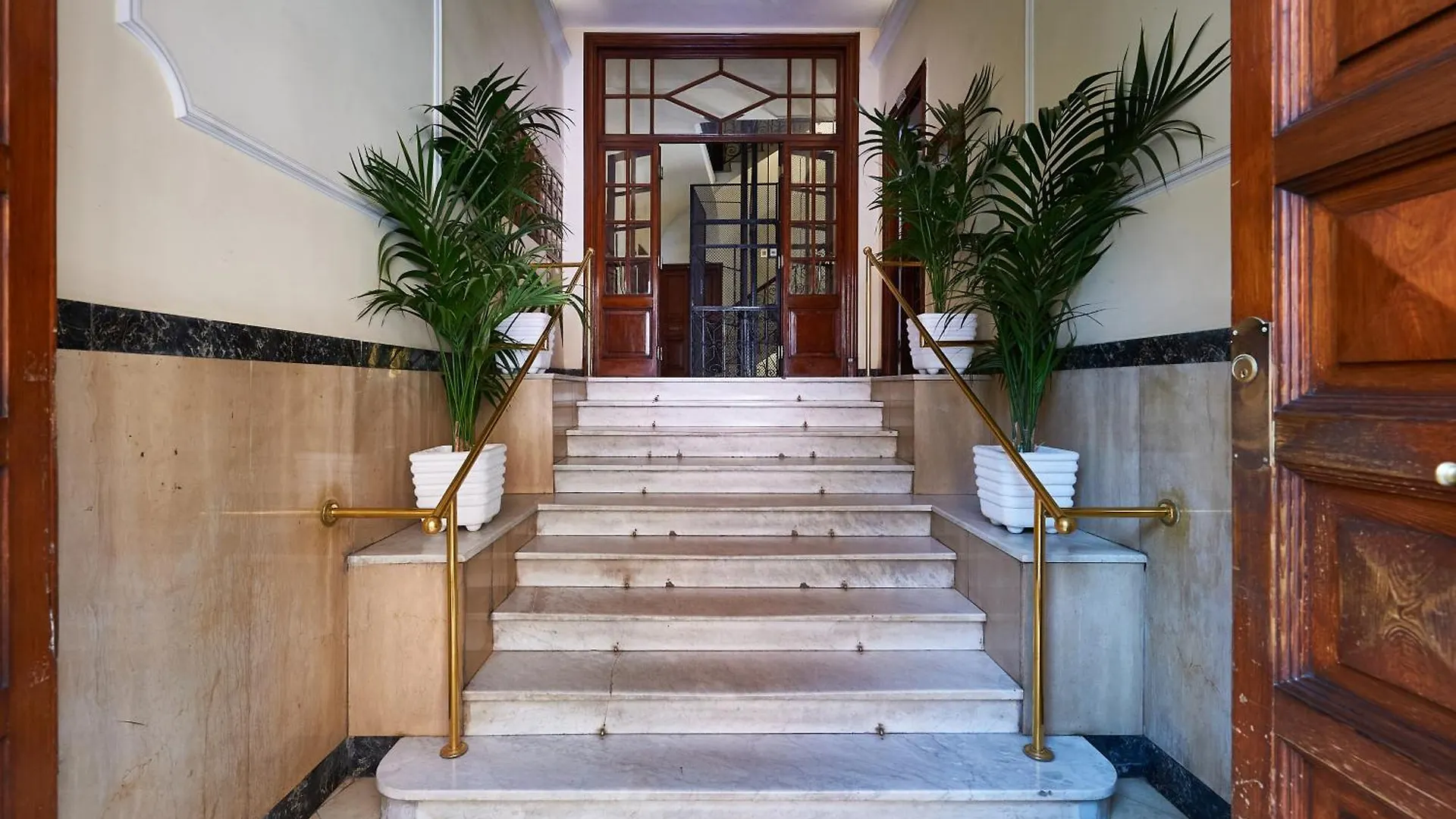 Vatican Lante Suite 0*, Rome Italy
